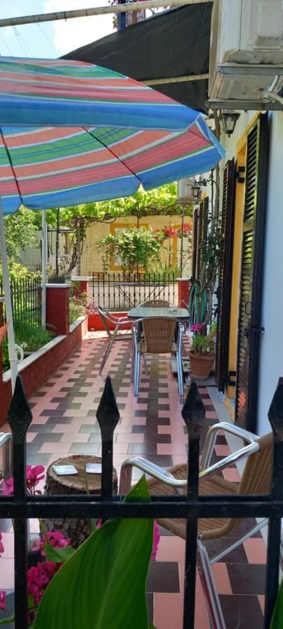 Nikis Apartments Agios Gordios  Eksteriør billede