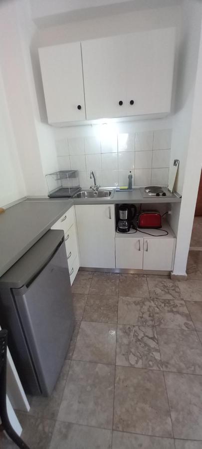 Nikis Apartments Agios Gordios  Eksteriør billede