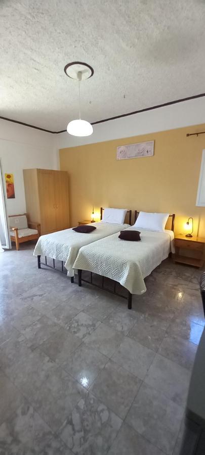 Nikis Apartments Agios Gordios  Eksteriør billede