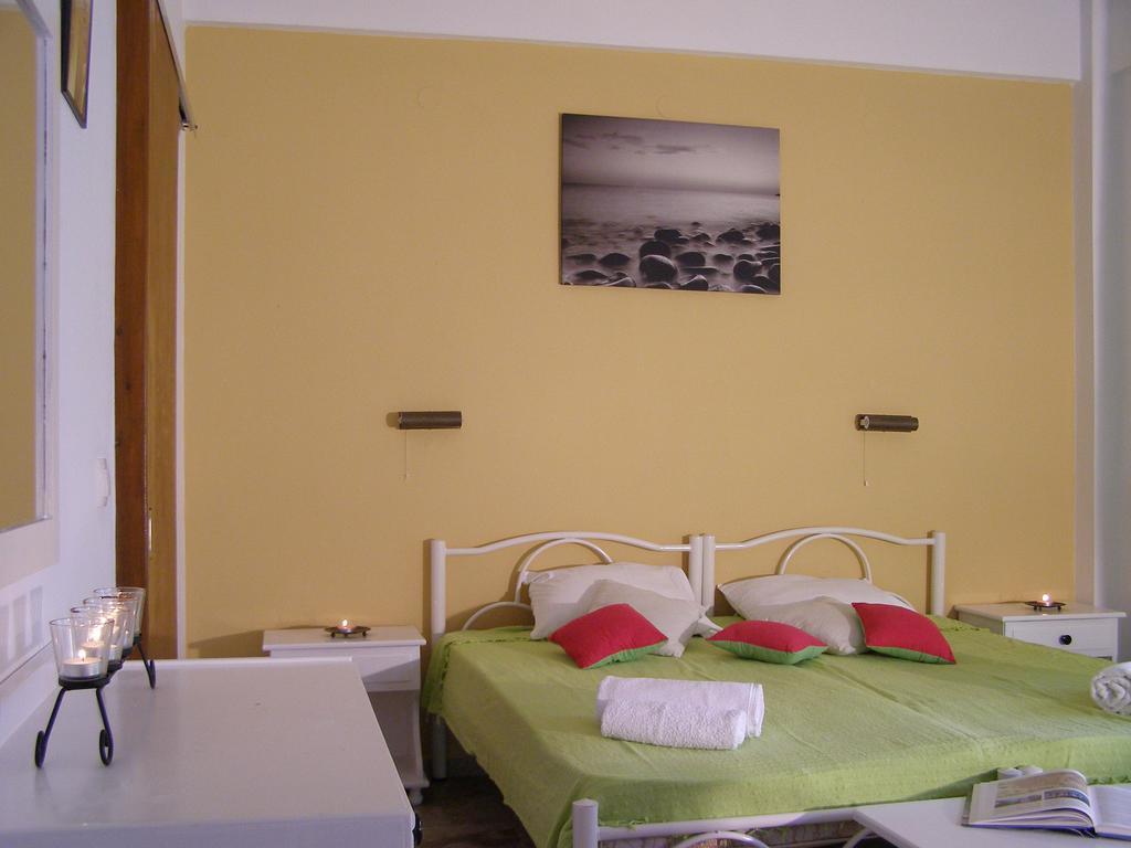 Nikis Apartments Agios Gordios  Eksteriør billede